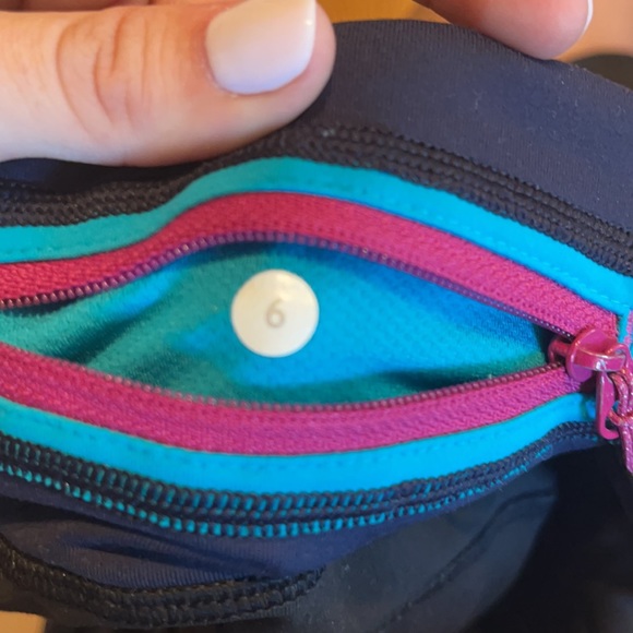 Lululemon Black Leggings with Pockets - Picture 3 of 3